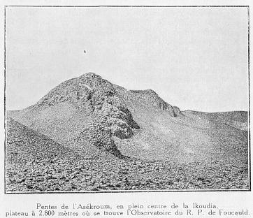 Pentes de l'Askroum, en plein centre de la Ikoudia...