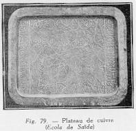 Fig. 79. - Plateau de cuivre (École de Saïda)