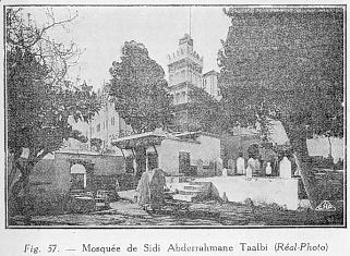Fig. 57. - Mosque de Sidi Abderrahmane Taalbi (Ral-Photo) 